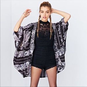 UO Kimchi Blue Scarf Print Kimono Jacket